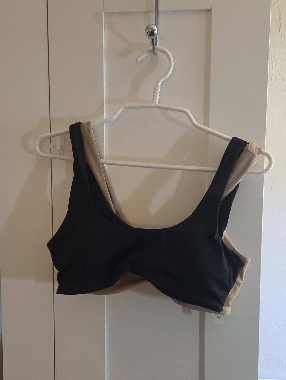 Set of 2 - Low-Cut Seamless/no-show Sports Bras